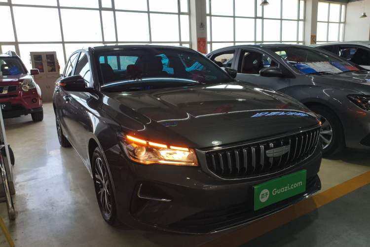 Used Geely Auto Emgrand 2025 4th Generation 1.5L CVT Longteng Edition
