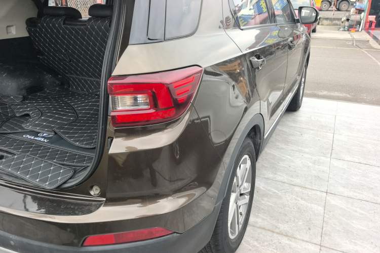 Used CHANGAN CS55 2017 1.5T Manual Colorful Edition