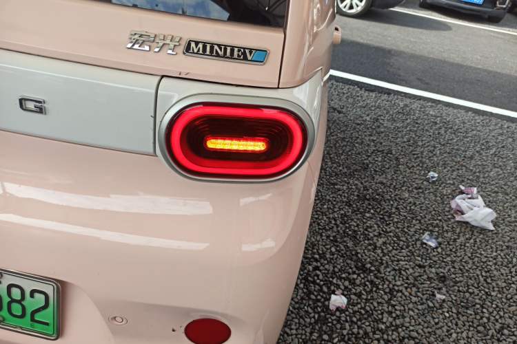 Used Wuling Hongguang MINIEV 2024 3rd Generation 215km Youth Edition