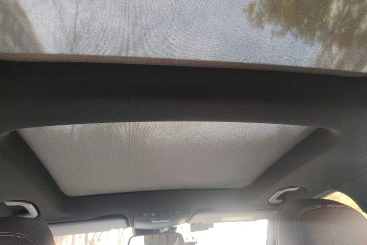 Used Mercedes-Benz GLC 2017 GLC 260 4MATIC Luxury Model
