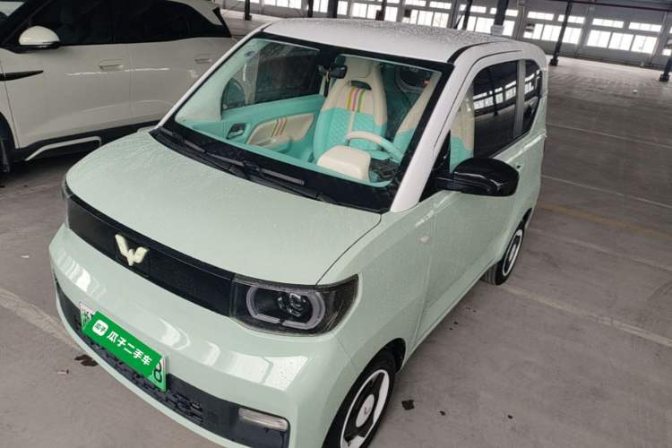 Used Wuling Hongguang MINIEV 2022 Macaron Premium Model – Lithium Iron Phosphate