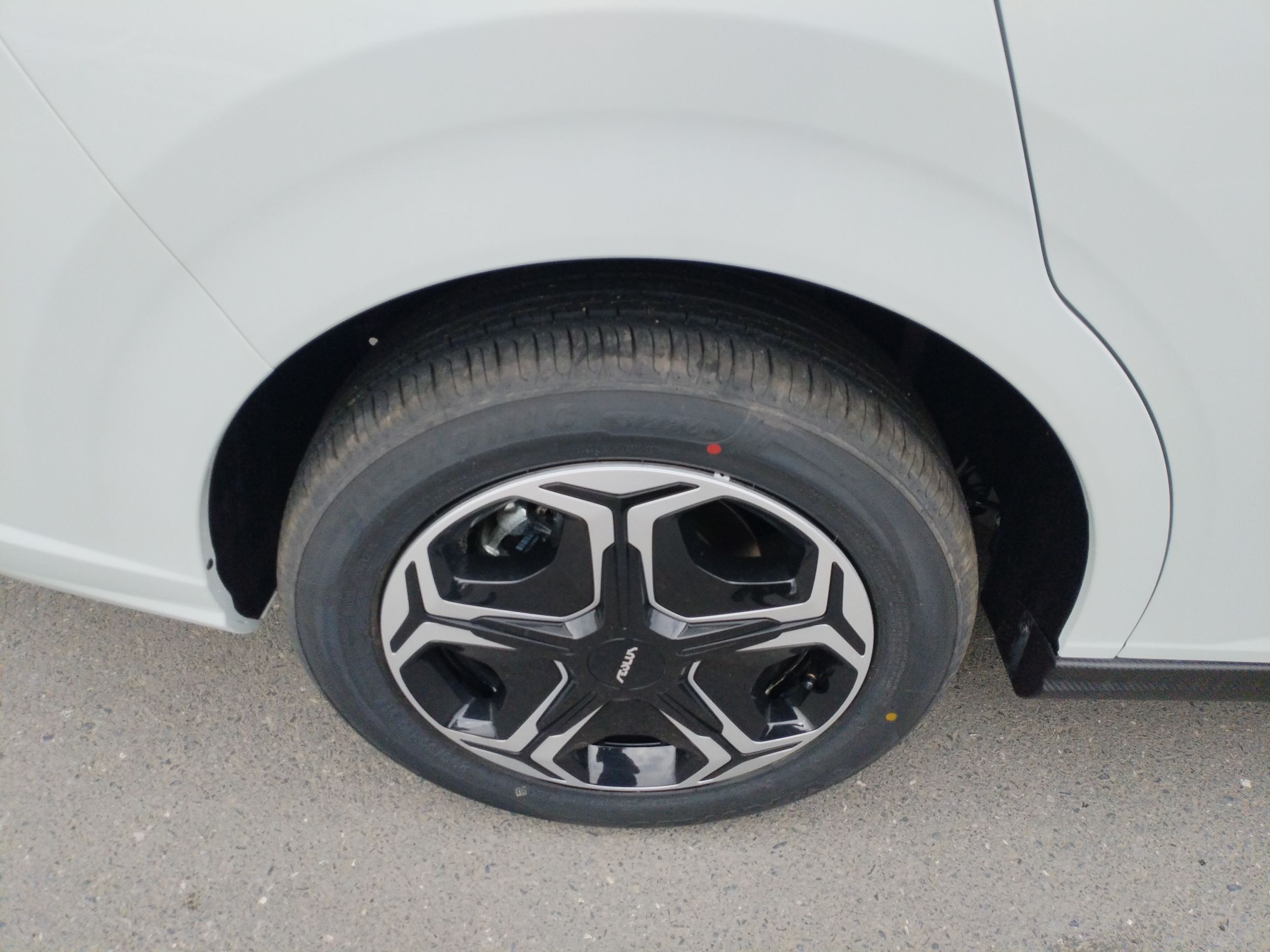 Dongfeng Aeolus Yixuan 2025 1.5L Automatic Luxury Version - Luxury — снимка 11