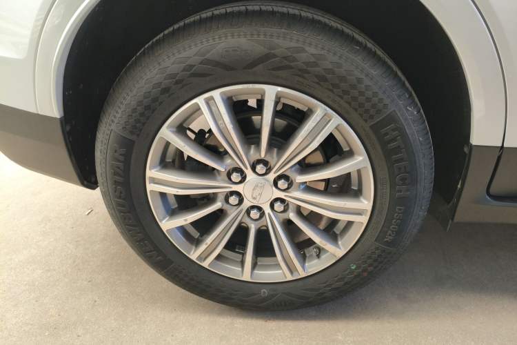 Used Cadillac XT5 2016 25T Luxury Model