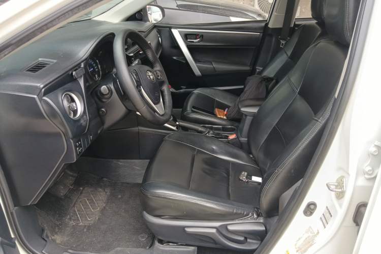 Used Toyota Corolla 2017 Revised Dual-Engine 1.8L E-CVT Leading Edition