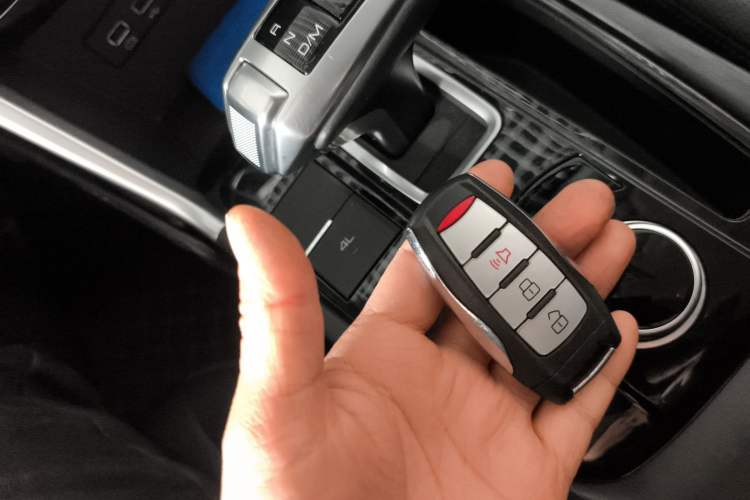 Used Great Wall Poer 2021 2.0T Commercial Version Automatic Diesel 4x4 Elite Long-Box GW4D20M
