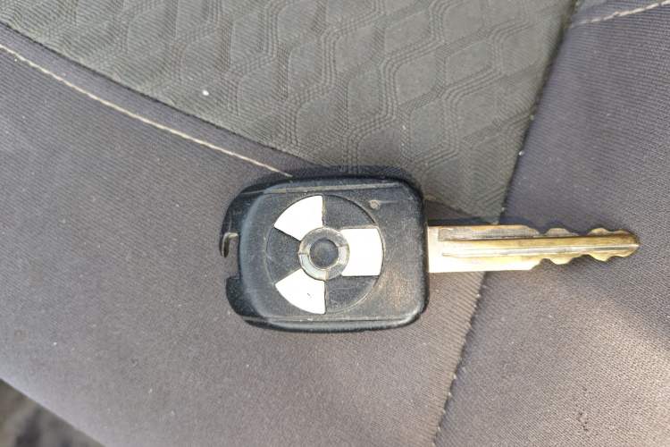 Used FORTHING Lingzhi 2013 M5 Q7 2.0L 7-Seater Long-Wheelbase Comfort Model
