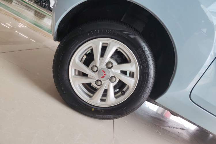 Used Wuling Hongguang MINIEV 2020 Enjoyment Model Lithium Iron Phosphate Exterior 5