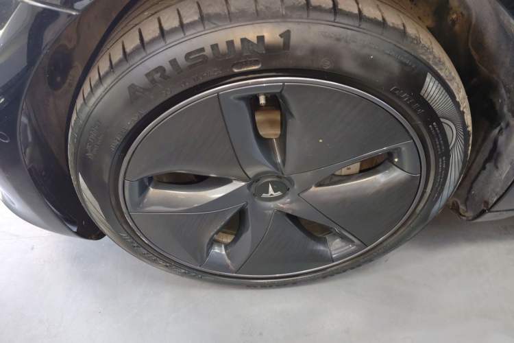 Used Tesla Model 3 2020 Revised Version Standard Range Rear-Wheel Drive – Upgraded Edition