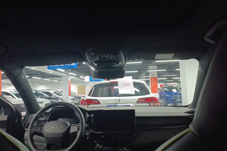 Used Lynk & Co 06 2023 Remix 1.5T Hero Headliner