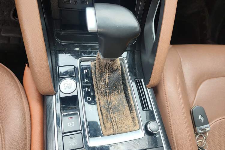 Used BORGWARD BX7 2016 28T Two-Wheel Drive Luxury Version 5 Seats
