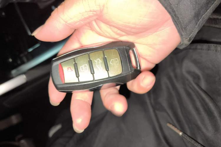 Used Haval H7 2016 Blue-Label H7 2.0T Automatic Luxury Model