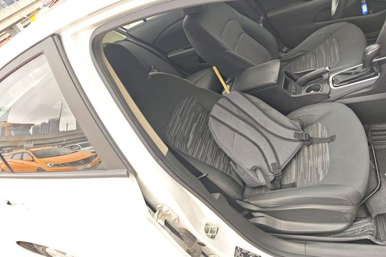 Used Chevrolet Cavalier 2016 1.5L Automatic Xinyue Edition Right Front Seat