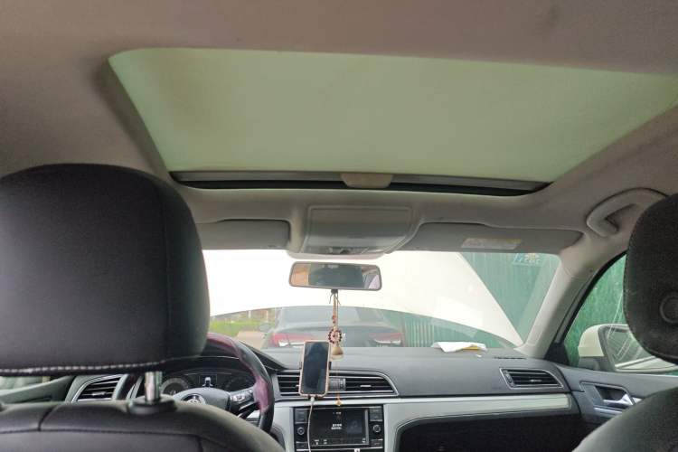 Used Volkswagen Lamando 2019 230TSI DSG Vision Edition China VI Standard Headliner