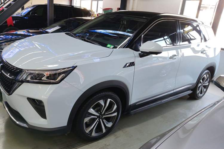 Used Wuling Asta 2022 2.0L DHT Electric-Speed Version