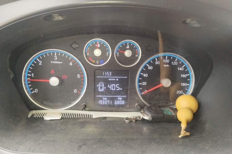 Used Foton Toano 2017 2.8T Facelifted E Van Long Wheelbase 4J28TC3