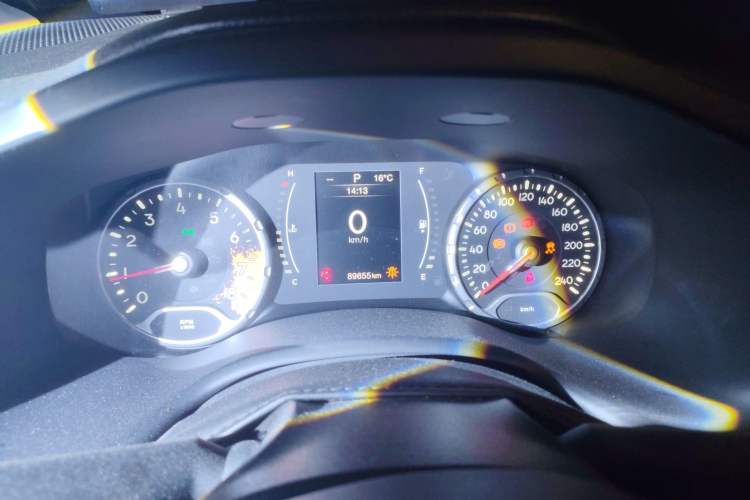 Used Jeep Renegade 2017 180T Automatic High-Energy Version
