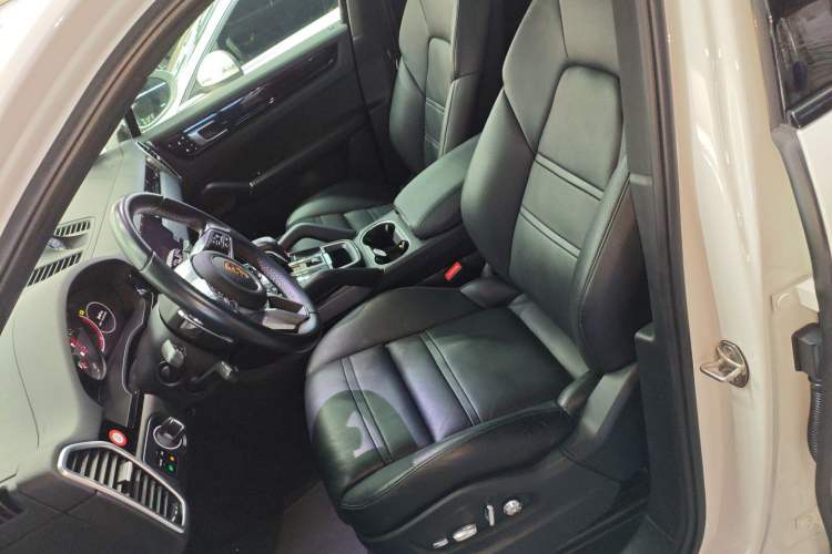 Used Porsche Cayenne E-Hybrid 2021 Cayenne E-Hybrid 2.0T