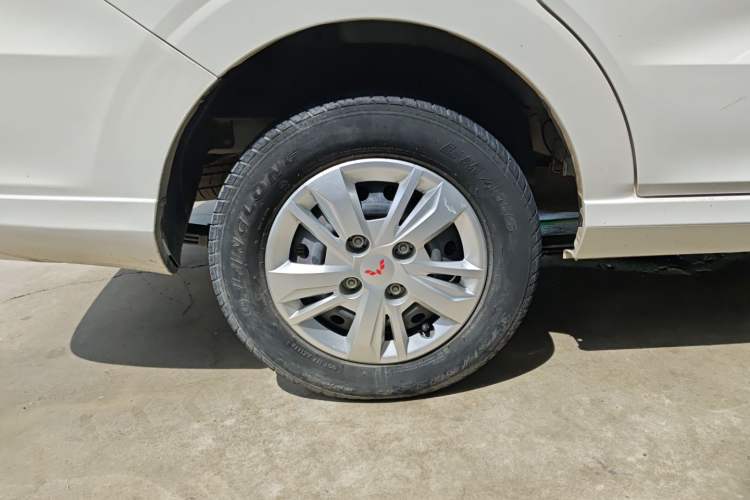 Used Wuling Hongguang 2021 1.5L Revised S Base Version with Electric Power Steering LAR Exterior 5