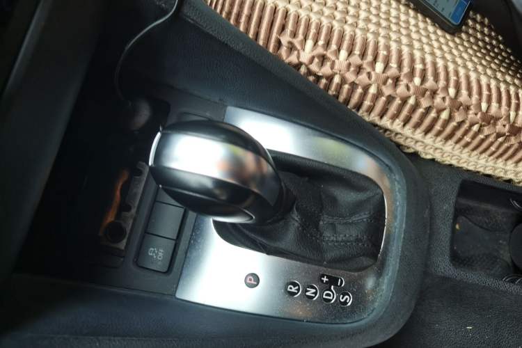 Used Volkswagen Golf 2012 1.6L Automatic Comfort Model
