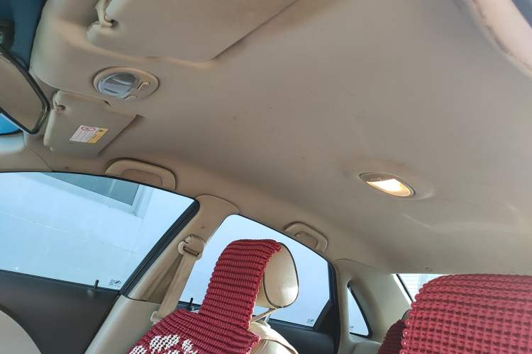 Used Buick Excelle 2015 1.5L Automatic Classic Model Headliner