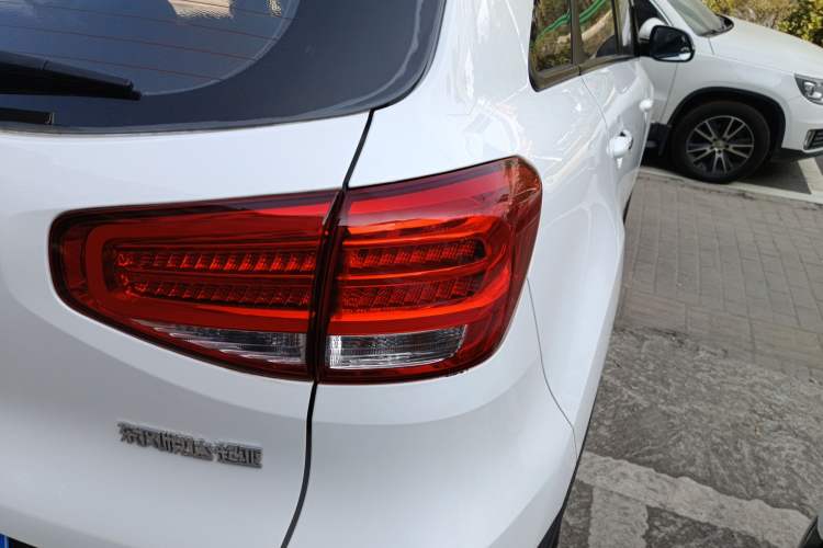 Used Kia KX3 2017 1.6L Automatic Aoya 15th Anniversary Special Edition