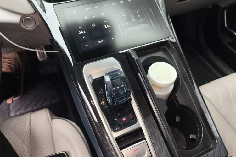 Used Wey Mocha New Energy 2022 1.5T Zero-Anxiety Performance Edition
