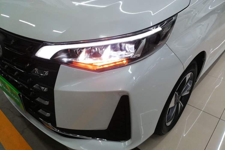 Used GAC Trumpchi M6 2023 PRO 270T DCT Luxury Edition Left Front Headlight