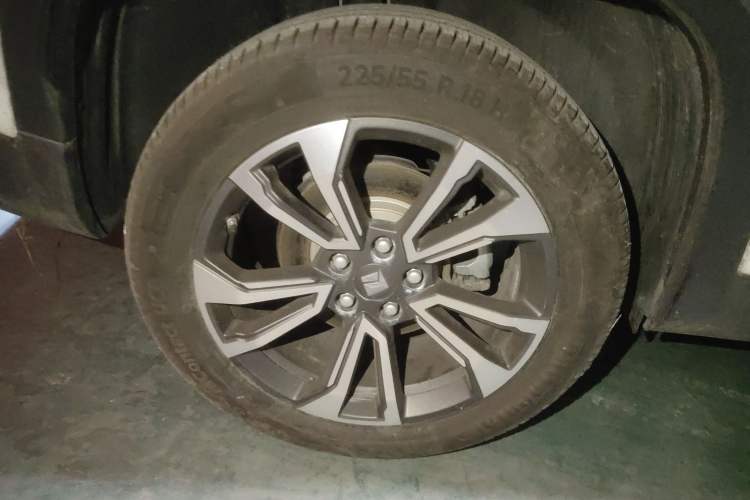 Used Baojun RS-5 2019 1.5T CVT Intelligent Driving Flagship Version China VI Emission Standard
