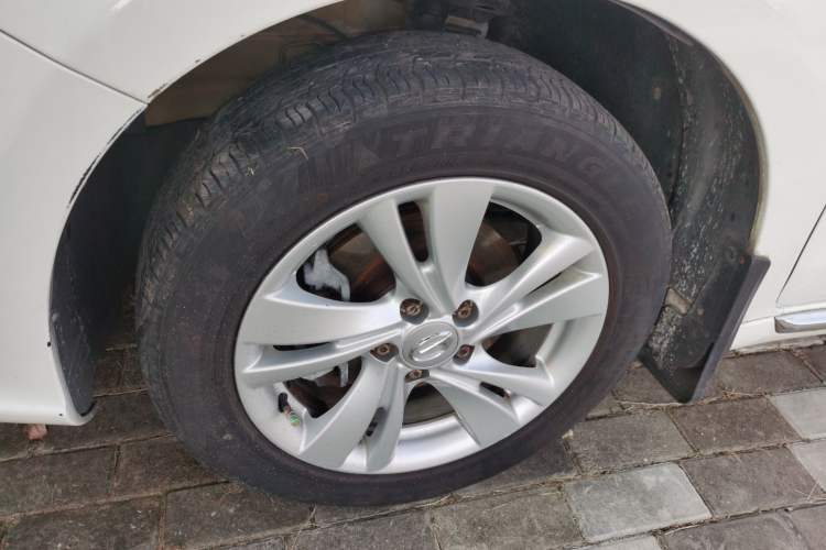 Used GAC Trumpchi GA3S Vision 2014 1.6L Manual Luxury ESP Version