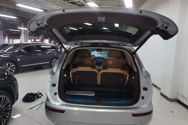 Used Hima AITO M7 2024 1.5T Intelligent Driving Rear-Drive Max Edition 6 Seats Trunk