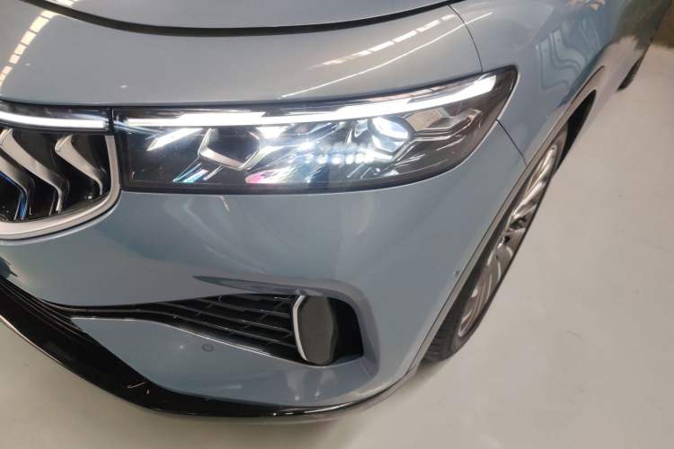 Used VOYAH FREE 2021 Four-Wheel Drive Extended-Range First Edition Commemorative Edition Exclusive Luxury Package Left Front Headlight