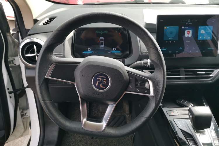 Used BYD Yuan New Energy 2019 EV535 Smart Connect Trendsetting Model