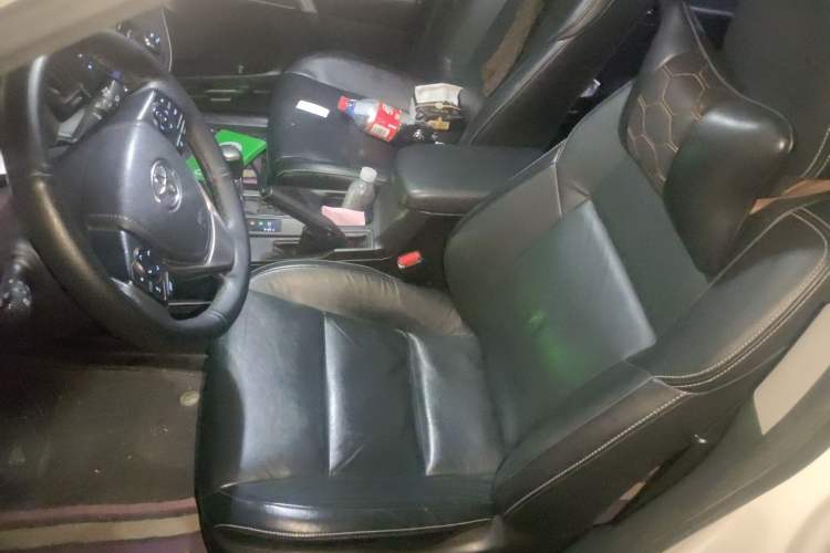 Used Toyota RAV4 2018 2.5L Automatic 4x4 Elite i Edition Left Front Seat