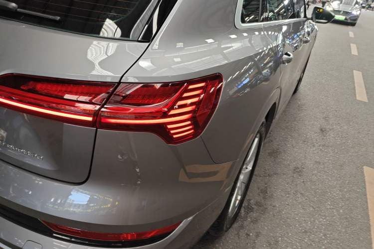 Used Audi e-tron 2019 55 quattro Fashion Edition