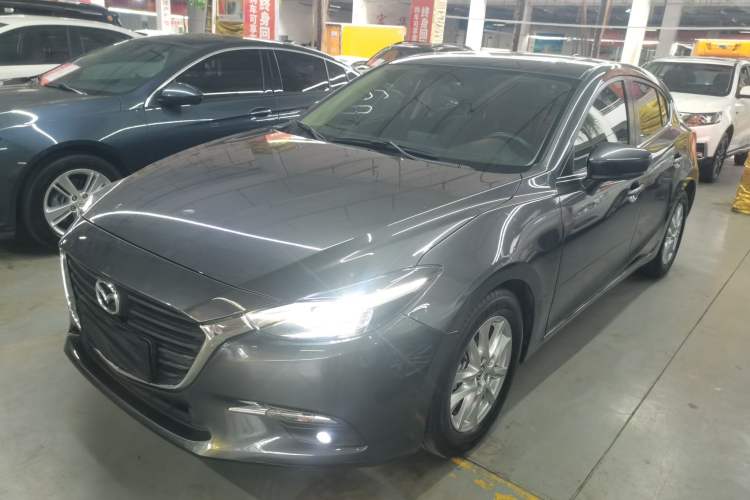 Used Mazda 3 Axela 2019 Cloud-Controlled Version Hatchback 1.5L Automatic Luxury Model Emission Standard China V