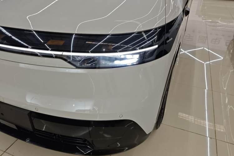 Used Zeekr MIX 2025 Long-Range Intelligent Driving Edition
