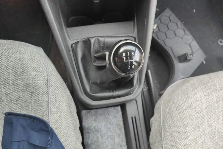 Used Volkswagen Jetta 2017 1.4L Manual Fashion Edition