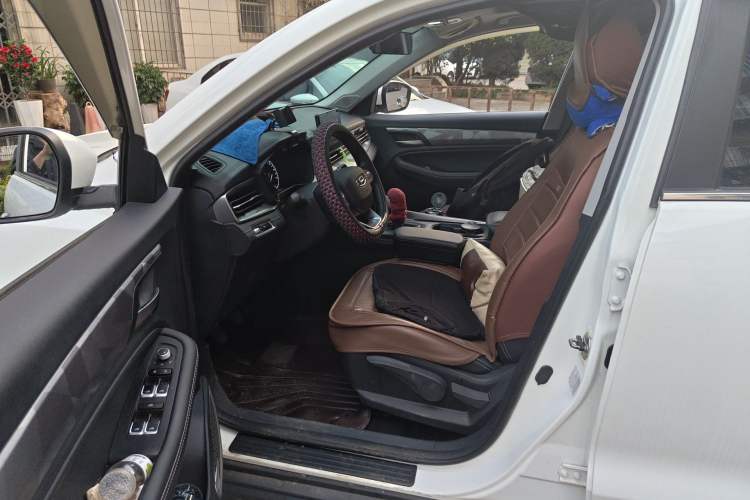 Used Geely Auto Vision X6 2021 PRO 1.4T Manual Luxury Model Left Front Seat