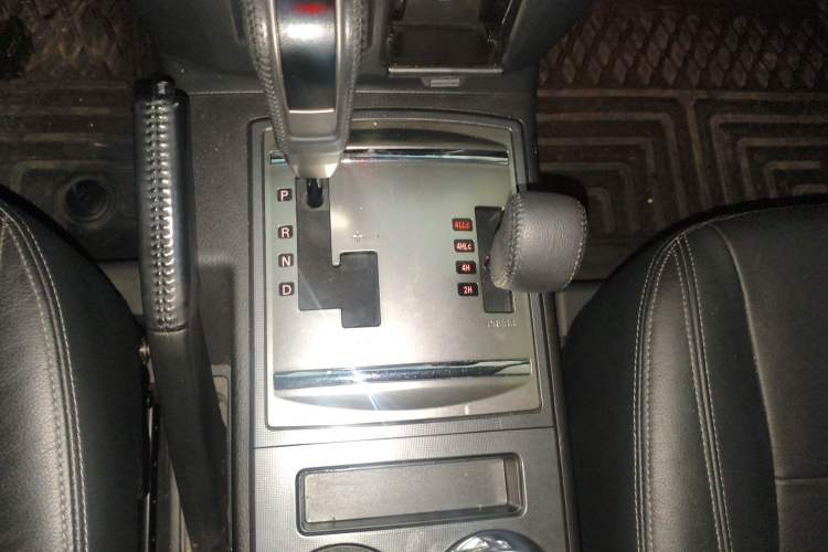 Used Mitsubishi Pajero 2016 3.0L Automatic Prestige Version China V Standard
