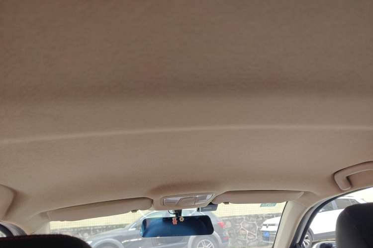 Used Geely Auto Diamond 2019 1.5L Manual Entry-Level Model Headliner