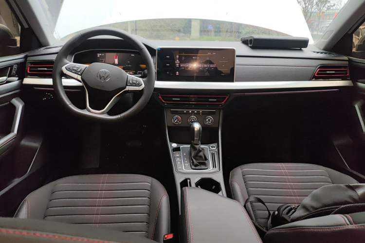 Used Volkswagen Lavida 2024 300TSI DSG Starry Sky Deluxe Edition