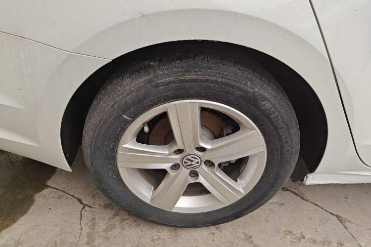 Used Volkswagen Lamando 2019 230TSI DSG Fashion Edition China VI Right Rear Wheel Hub