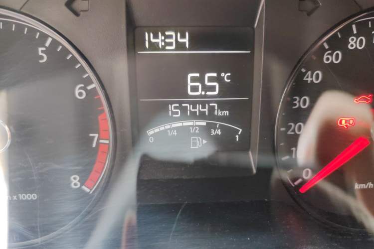 Used Volkswagen Polo 2014 1.4L Manual Fashion Edition
