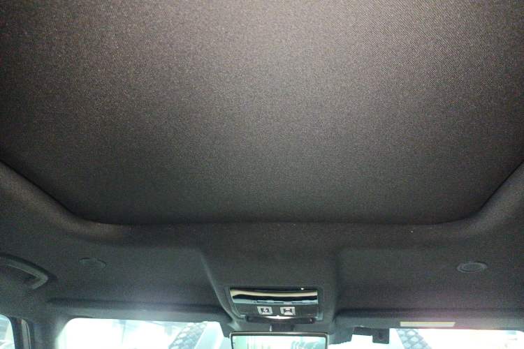 Used Land Rover Defender 2023 110 3.0T P400 X-DYNAMIC HSE
