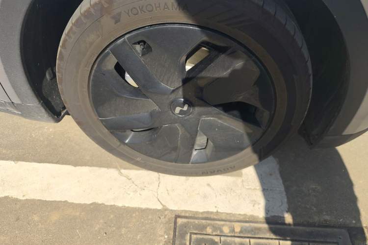 Used ONVO L60 2025 Model—85 kWh Rear-Wheel-Drive Version
