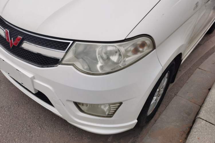Used Wuling Hongguang 2014 1.5L S Standard Version
