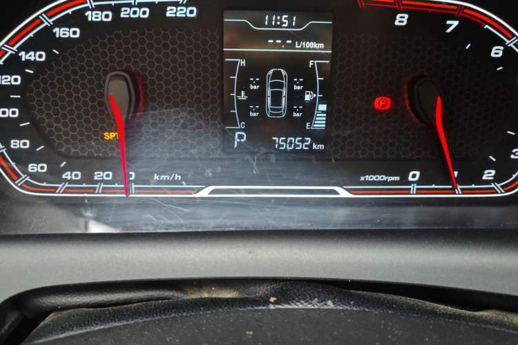 Used Chery Tiggo 3X 2018 1.5L Automatic Elite Edition Odometer Close Up