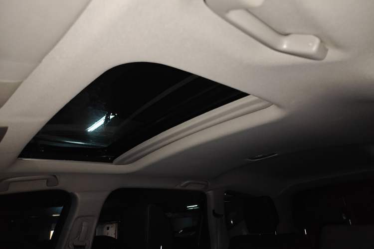 Used Honda Breeze 2021 Rui Hybrid 2.0L 2WD Rui Elite Edition