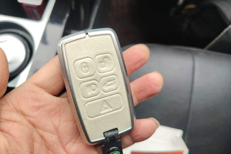 Used Land Rover Discovery 2020 3.0 SC V6 SE