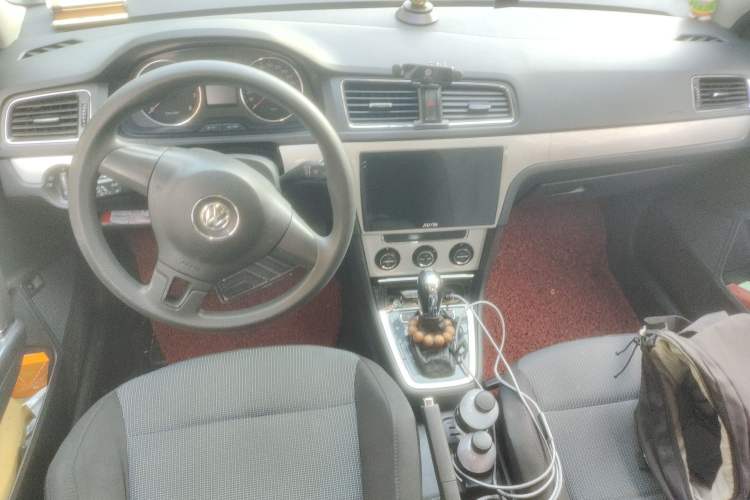 Used Volkswagen Lavida 2014 1.4 TSI DSG BlueMotion Technology Version